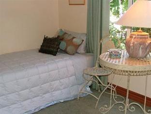 Acacia Bay Lodge Bed & Breakfast 타우포 호 외부 사진